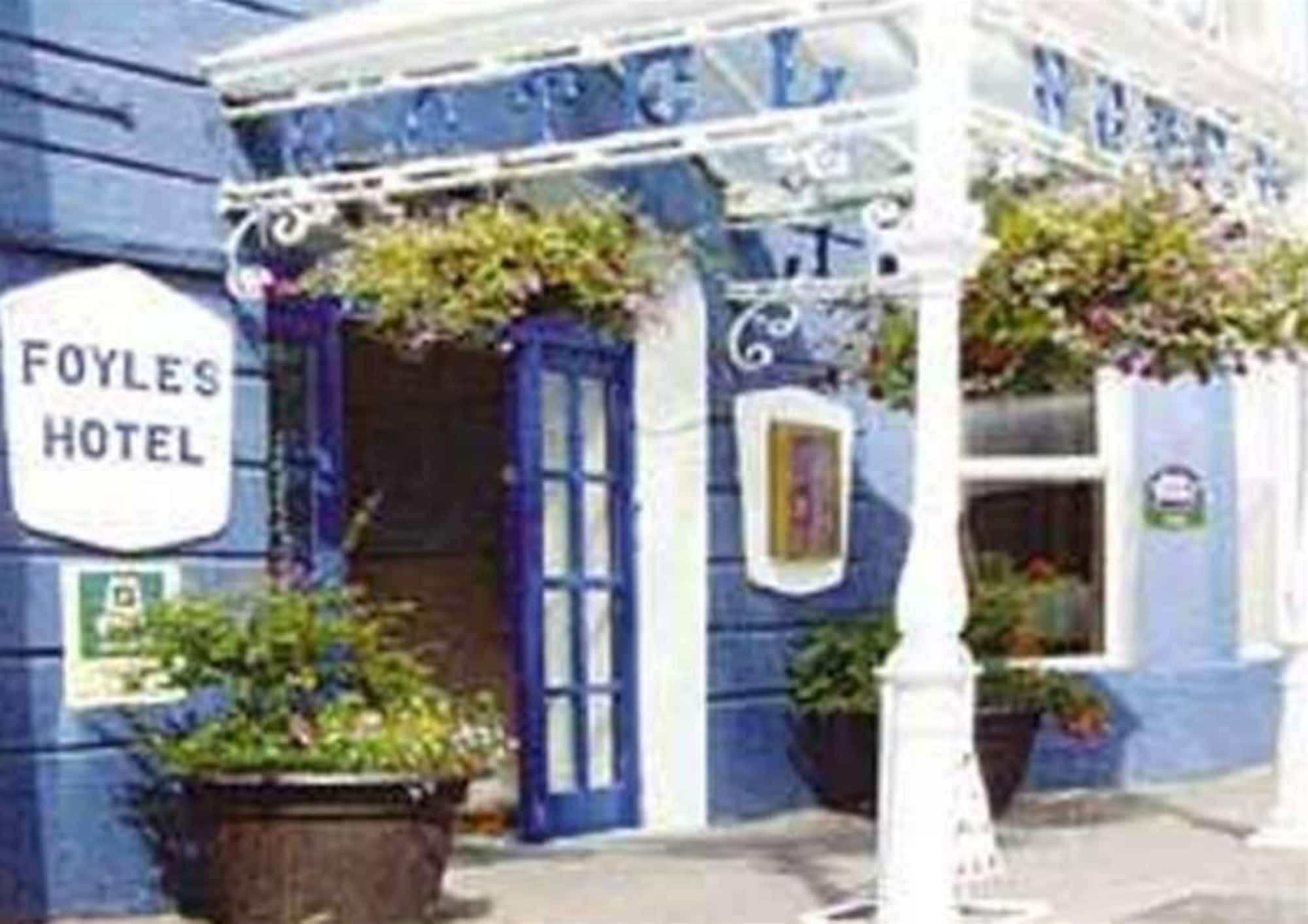 Foyles Hotel Clifden Exterior foto